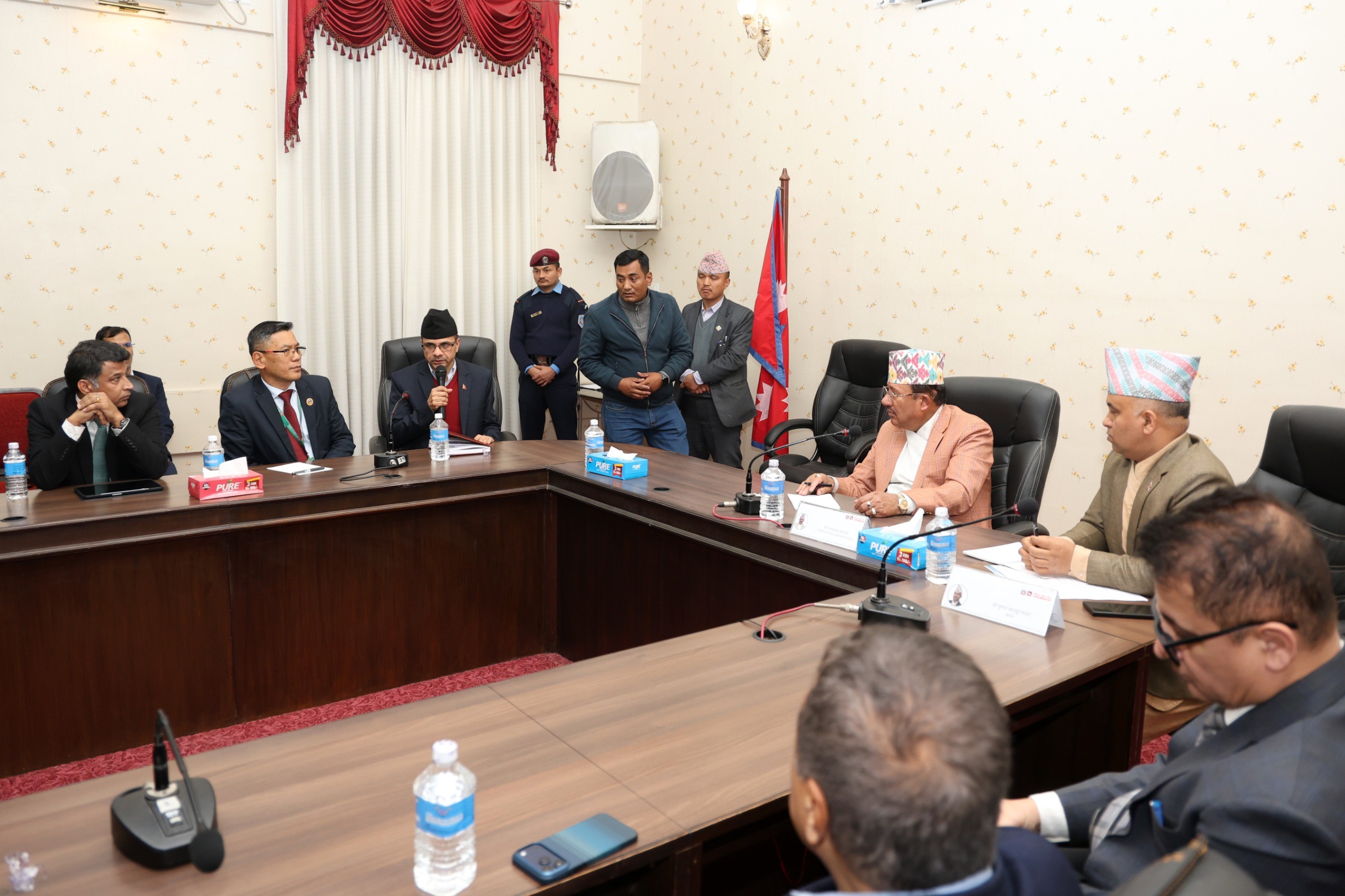 बैङ्किङ प्रणालीबाट निर्वाचन खर्च पारदर्शी हुन्छः कार्यवाहक प्रमुख आयुक्त रामप्रसाद भण्डारी